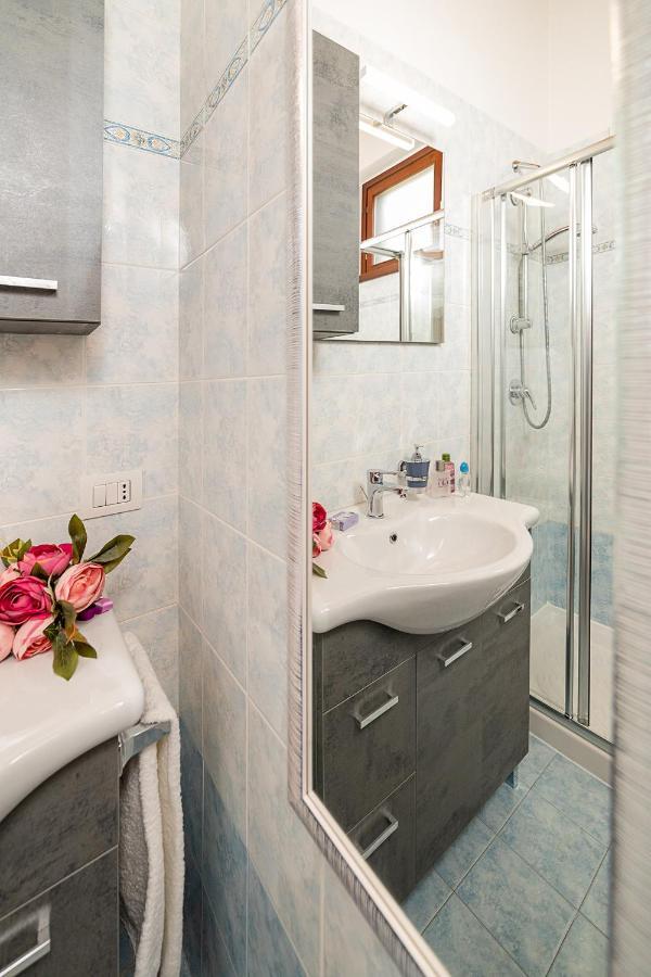Apartment L'Archetto And Villetta Gruber - Regarda Travel لاتيزي المظهر الخارجي الصورة