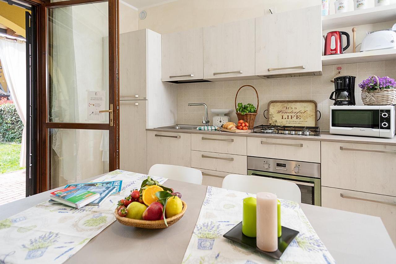 Apartment L'Archetto And Villetta Gruber - Regarda Travel لاتيزي المظهر الخارجي الصورة